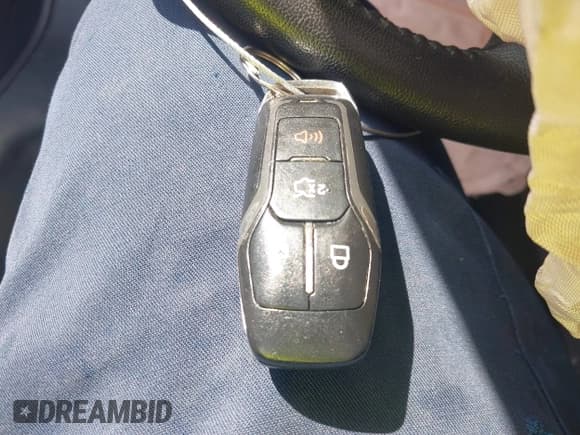 ✅ 2016 Ford Mustang GT • VIN: 1FA6P8CF0G5317364 • Lot: 41881721. Wystawiony na IAAI z przebiegiem 85 713 mil. Bezpłatny archiwum sprzedaży aukcyjnych z USA i szczegółowy raport historii pojazdu na DreamBid. Zdjęcie 11.