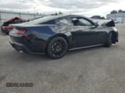 ✅ 2025 Ford Mustang GT • VIN: 1FA6P8CF0S5410913 • Lot: 85180425. Listed on Copart with 2,723 mi. Free auction sales archive from the USA and detailed vehicle history report at DreamBid. Image 3.