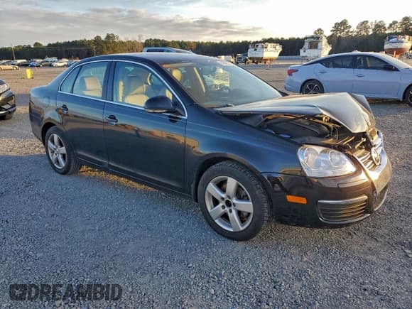 ✅ 2009 Volkswagen Jetta SE • VIN: 3VWRM71K79M055251 • Lot: 94548685. Listed on Copart with 153,595 mi. Free auction sales archive from the USA and detailed vehicle history report at DreamBid. Image 4.