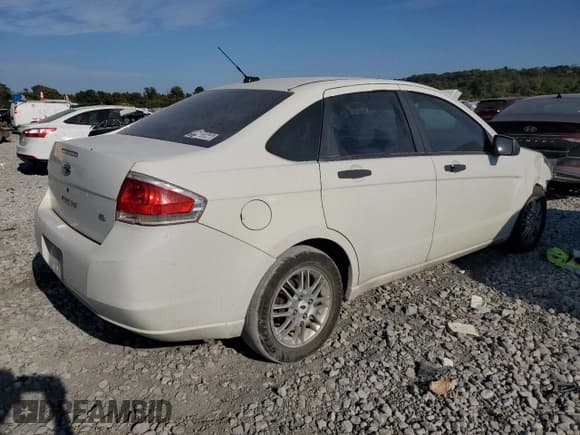✅ 2009 Ford Focus SE • VIN: 1FAHP35N09W212725 • Лот: 85941715. Опубликован ранее на Copart с пробегом 295 071 миль. Бесплатный доступ к архиву аукционных продаж из США и подробный отчёт об истории автомобиля на DreamBid. Изображение 3.