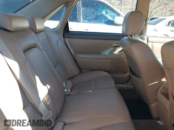 ✅ 2003 Toyota Avalon XL • VIN: 4T1BF28B13U315777 • Lot: 41385568. Wystawiony na IAAI z przebiegiem 207 878 mil. Bezpłatny archiwum sprzedaży aukcyjnych z USA i szczegółowy raport historii pojazdu na DreamBid. Zdjęcie 8.