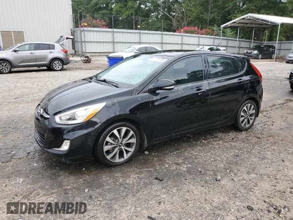 ✅ 2015 Hyundai Accent Sport • VIN: KMHCU5AE1FU234105 • Лот: 68011625. Опубликован ранее на Copart с пробегом 171 028 миль. Бесплатный доступ к архиву аукционных продаж из США и подробный отчёт об истории автомобиля на DreamBid. Изображение 1.