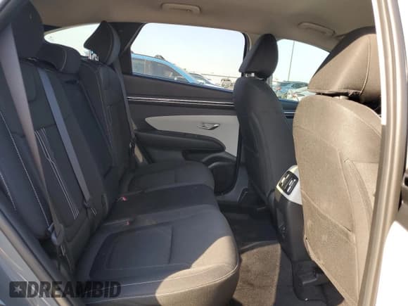 ✅ 2024 Hyundai Tucson SEL • VIN: 5NMJB3DE4RH420850 • Lot: 75567594. Listed on Copart with 3,029 mi. Free auction sales archive from the USA and detailed vehicle history report at DreamBid. Image 10.