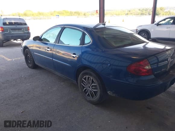 ✅ 2006 Buick LaCrosse CX • VIN: 2G4WC582861212500 • Lot: 43360442. Wystawiony na IAAI z przebiegiem Nie podano. Bezpłatny archiwum sprzedaży aukcyjnych z USA i szczegółowy raport historii pojazdu na DreamBid. Zdjęcie 3.