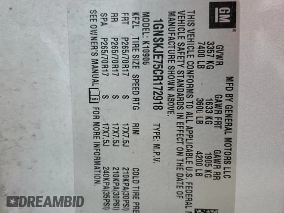 ✅ 2012 Chevrolet Suburban LT • VIN: 1GNSKJE75CR172918 • Lot: 85829925. Wystawiony na Copart z przebiegiem 231 234 mil. Bezpłatny archiwum sprzedaży aukcyjnych z USA i szczegółowy raport historii pojazdu na DreamBid. Zdjęcie 13.