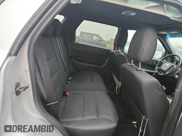 ✅ 2011 Ford Escape XLT • VIN: 1FMCU9DG3BKB02652 • Лот: 92449615. Опубликован ранее на Copart с пробегом 226 687 миль. Бесплатный доступ к архиву аукционных продаж из США и подробный отчёт об истории автомобиля на DreamBid. Изображение 11.