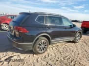 ✅ 2020 Volkswagen Tiguan SE • VIN: 3VV2B7AX3LM078881 • Lot: 82333055. Wystawiony na Copart z przebiegiem 33 913 mil. Bezpłatny archiwum sprzedaży aukcyjnych z USA i szczegółowy raport historii pojazdu na DreamBid. Zdjęcie 3.