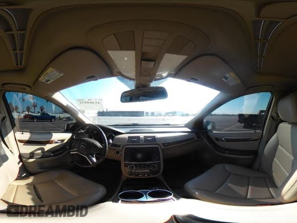 ✅ 2011 Mercedes-Benz R 350 • VIN: 4JGCB6FE7BA113434 • Лот: 41460531. Опубликован ранее на IAAI с пробегом 248 643 миль. Бесплатный доступ к архиву аукционных продаж из США и подробный отчёт об истории автомобиля на DreamBid. Изображение 18.