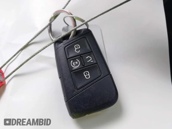 ✅ 2019 Volkswagen Jetta S • VIN: 3VWC57BU2KM117308 • Лот: 43058623. Опубликован ранее на IAAI с пробегом 70 620 миль. Бесплатный доступ к архиву аукционных продаж из США и подробный отчёт об истории автомобиля на DreamBid. Изображение 11.