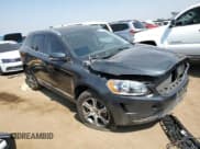 ✅ 2015 Volvo XC60 T6 • VIN: YV4902RBXF2599796 • Lot: 65756004. Wystawiony na Copart z przebiegiem Nie podano. Bezpłatny archiwum sprzedaży aukcyjnych z USA i szczegółowy raport historii pojazdu na DreamBid. Zdjęcie 4.