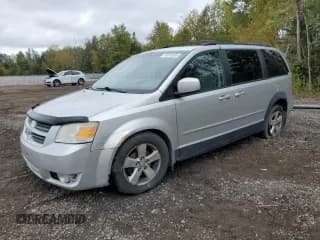 ✅ 2009 Dodge Grand Caravan SE • VIN: 2D8HN44E79R587352 • Lot: 85818865. Wystawiony na Copart z przebiegiem 430 185 mil. Bezpłatny archiwum sprzedaży aukcyjnych z USA i szczegółowy raport historii pojazdu na DreamBid. Zdjęcie 1.