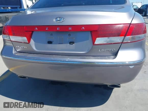 2007 Hyundai Azera SE с VIN KMHFC46F37A178442, выставлен на аукционе IAAI как лот 42850282 с пробегом 136 220 миль миль и . История ставок и продаж доступна на DreamBid. Изображение 6.