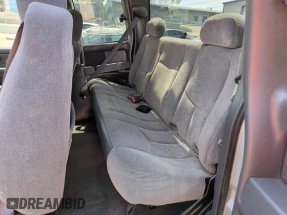 2005 Chevrolet Silverado 1500 Z71 с VIN 1GCEK19Z25Z262614, выставлен на аукционе Copart как лот 64830335 с пробегом 301 184 миль миль и Списание • Salvage title. История ставок и продаж доступна на DreamBid. Изображение 10.