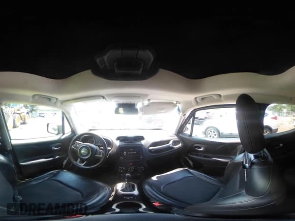 ✅ 2017 Jeep Renegade Trailhawk • VIN: ZACCJBCB6HPF05209 • Lot: 42623396. Listed on IAAI with 129,996 mi. Free auction sales archive from the USA and detailed vehicle history report at DreamBid. Image 20.