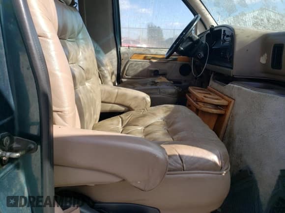 ✅ 1995 Ford Econoline Cargo • VIN: 1FDEE14H6SHA39673 • Лот: 78105374. Опубликован ранее на Copart с пробегом Не указан. Бесплатный доступ к архиву аукционных продаж из США и подробный отчёт об истории автомобиля на DreamBid. Изображение 11.