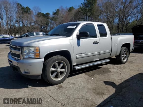 ✅ 2010 Chevrolet Silverado 1500 LT • VIN: 1GCSCSEA8AZ138220 • Lot: 47781965. Wystawiony na Copart z przebiegiem 142 388 mil. Bezpłatny archiwum sprzedaży aukcyjnych z USA i szczegółowy raport historii pojazdu na DreamBid. Zdjęcie 1.