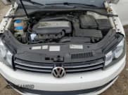 ✅ 2013 Volkswagen Eos Komfort • VIN: WVWBW8AH0DV003581 • Lot: 54498655. Listed on Copart with 95,203 mi. Free auction sales archive from the USA and detailed vehicle history report at DreamBid. Image 11.