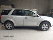 ✅ 2006 Saturn VUE • VIN: 5GZCZ53466S834963 • Lot: 42157328. Wystawiony na IAAI z przebiegiem 146 518 mil. Bezpłatny archiwum sprzedaży aukcyjnych z USA i szczegółowy raport historii pojazdu na DreamBid. Zdjęcie 13.