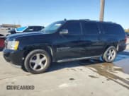 ✅ 2007 Chevrolet Suburban LT • VIN: 3GNFC16007G143462 • Lot: 84849234. Wystawiony na Copart z przebiegiem 239 991 mil. Bezpłatny archiwum sprzedaży aukcyjnych z USA i szczegółowy raport historii pojazdu na DreamBid. Zdjęcie 1.