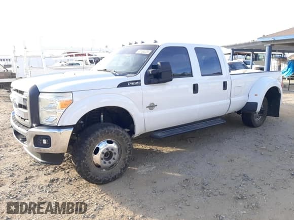 ✅ 2013 Ford F-350 XL • VIN: 1FT8W3DT6DEB56639 • Lot: 42168225. Wystawiony na Copart z przebiegiem 177 313 mil. Bezpłatny archiwum sprzedaży aukcyjnych z USA i szczegółowy raport historii pojazdu na DreamBid. Zdjęcie 1.