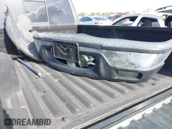 ✅ 2002 Mazda B-Series SE • VIN: 4F4ZR17U72TM06474 • Lot: 42551822. Wystawiony na IAAI z przebiegiem 157 633 mil. Bezpłatny archiwum sprzedaży aukcyjnych z USA i szczegółowy raport historii pojazdu na DreamBid. Zdjęcie 12.