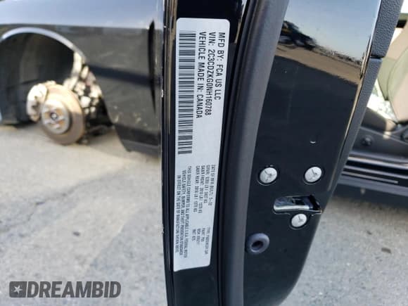 ✅ 2022 Dodge Challenger GT • VIN: 2C3CDZKG0NH160788 • Lot: 49701973. Wystawiony na Copart z przebiegiem 12 935 mil. Bezpłatny archiwum sprzedaży aukcyjnych z USA i szczegółowy raport historii pojazdu na DreamBid. Zdjęcie 13.