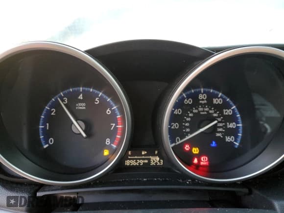 ✅ 2013 Mazda 3 i Touring • VIN: JM1BL1L77D1723391 • Лот: 87082445. Опубликован ранее на Copart с пробегом 189 629 миль. Бесплатный доступ к архиву аукционных продаж из США и подробный отчёт об истории автомобиля на DreamBid. Изображение 9.