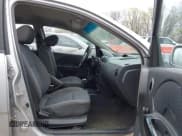 ✅ 2008 Chevrolet Aveo LS • VIN: KL1TD66678B100295 • Lot: 41925372. Wystawiony na IAAI z przebiegiem Nie podano. Bezpłatny archiwum sprzedaży aukcyjnych z USA i szczegółowy raport historii pojazdu na DreamBid. Zdjęcie 5.