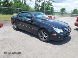 ✅ 2006 Mercedes-Benz CLK 350 • VIN: WDBTK56FX6T074273 • Lot: 42336993. Wystawiony na IAAI z przebiegiem 102 086 mil. Bezpłatny archiwum sprzedaży aukcyjnych z USA i szczegółowy raport historii pojazdu na DreamBid. Zdjęcie 1.