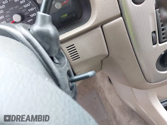 ✅ 2003 Ford Explorer XLT • VIN: 1FMZU63K03UB46399 • Лот: 42843596. Опубликован ранее на IAAI с пробегом 311 026 миль. Бесплатный доступ к архиву аукционных продаж из США и подробный отчёт об истории автомобиля на DreamBid. Изображение 11.