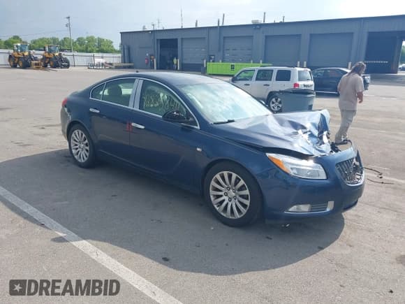 ✅ 2011 Buick Regal CXL Turbo TO2 • VIN: W04GW5EV0B1138661 • Lot: 42825844. Listed on IAAI with 173,227 mi. Free auction sales archive from the USA and detailed vehicle history report at DreamBid. Image 1.