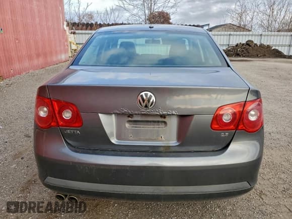 ✅ 2007 Volkswagen Jetta 2.5 • VIN: 3VWSF71K27M136733 • Lot: 93822515. Listed on Copart with 186,517 mi. Free auction sales archive from the USA and detailed vehicle history report at DreamBid. Image 6.