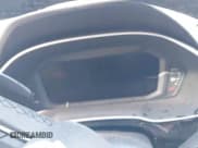 ✅ 2024 Audi Q3 S line Premium • VIN: WA1DECF3XR1108195 • Lot: 41833728. Wystawiony na IAAI z przebiegiem Nie podano. Bezpłatny archiwum sprzedaży aukcyjnych z USA i szczegółowy raport historii pojazdu na DreamBid. Zdjęcie 7.