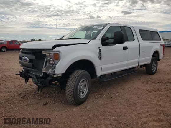 ✅ 2021 Ford F-250 XL • VIN: 1FT7X2B66MEC72939 • Lot: 47655455. Wystawiony na Copart z przebiegiem 116 305 mil. Bezpłatny archiwum sprzedaży aukcyjnych z USA i szczegółowy raport historii pojazdu na DreamBid. Zdjęcie 1.
