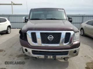 ✅ 2015 Nissan NV SL • VIN: 5BZAF0AA9FN851087 • Lot: 73374804. Wystawiony na Copart z przebiegiem 266 988 mil. Bezpłatny archiwum sprzedaży aukcyjnych z USA i szczegółowy raport historii pojazdu na DreamBid. Zdjęcie 5.