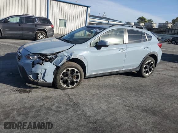 ✅ 2021 Subaru Crosstrek Premium • VIN: JF2GTAPC2M8371701 • Lot: 90940835. Wystawiony na Copart z przebiegiem 35 831 mil. Bezpłatny archiwum sprzedaży aukcyjnych z USA i szczegółowy raport historii pojazdu na DreamBid. Zdjęcie 1.