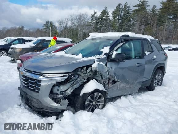 2025 Chevrolet Equinox AWD LT z VIN 3GNAXPEGXSL127964, wystawiony jako IAAI lot #41497841 z przebiegiem 9 640 mil mil oraz . Historia ofert i sprzedaży dostępna na DreamBid. Obrazek 6.