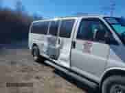 2018 Chevrolet Express Passenger LT с VIN 1GAZGPFGXJ1326392, выставлен на аукционе IAAI как лот 41591765 с пробегом 350 366 миль миль и . История ставок и продаж доступна на DreamBid. Изображение 6.