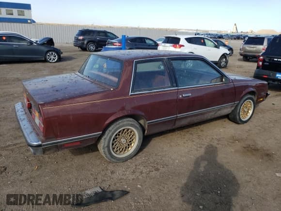 ✅ 1982 Chevrolet Celebrity • VIN: 1G1AW27RXCG123019 • Лот: 77016544. Опубликован ранее на Copart с пробегом 57 150 миль. Бесплатный доступ к архиву аукционных продаж из США и подробный отчёт об истории автомобиля на DreamBid. Изображение 3.