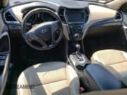 ✅ 2017 Hyundai Santa Fe 2.4L • VIN: 5XYZUDLB0HG458241 • Лот: 63053374. Опубликован ранее на Copart с пробегом Не указан. Бесплатный доступ к архиву аукционных продаж из США и подробный отчёт об истории автомобиля на DreamBid. Изображение 8.