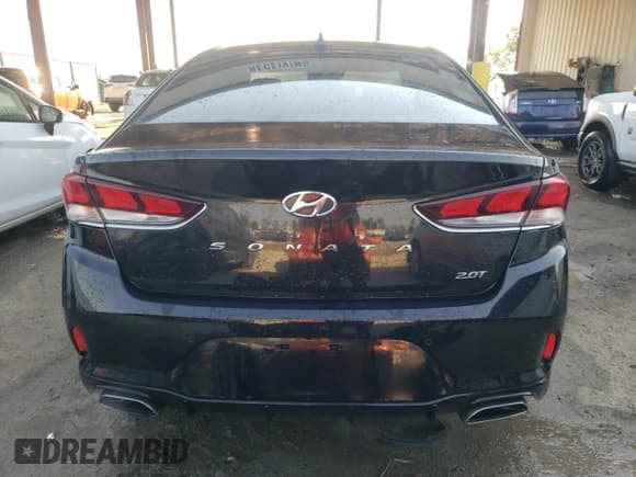 ✅ 2018 Hyundai Sonata Limited Plus • VIN: 5NPE34AB4JH626949 • Лот: 43115303. Опубликован ранее на Copart с пробегом 20 551 миль. Бесплатный доступ к архиву аукционных продаж из США и подробный отчёт об истории автомобиля на DreamBid. Изображение 6.