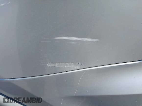 ✅ 2011 Jeep Grand Cherokee Laredo • VIN: 1J4RR4GG6BC589400 • Lot: 43798652. Listed on IAAI with 212,945 mi. Free auction sales archive from the USA and detailed vehicle history report at DreamBid. Image 13.