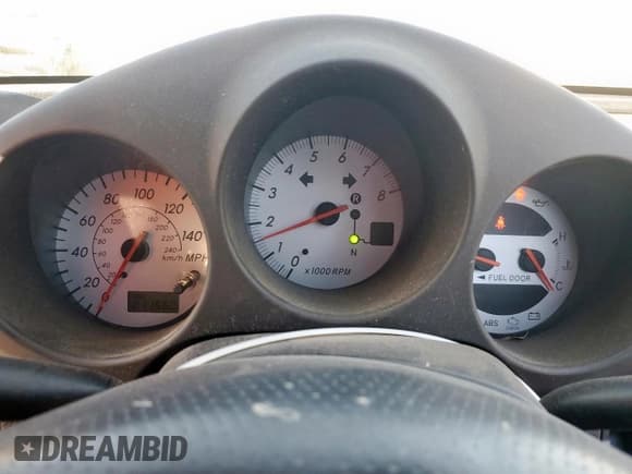 ✅ 2003 Toyota MR2 • VIN: JTDFR320330065489 • Lot: 91852095. Listed on Copart with 211,560 mi. Free auction sales archive from the USA and detailed vehicle history report at DreamBid. Image 9.