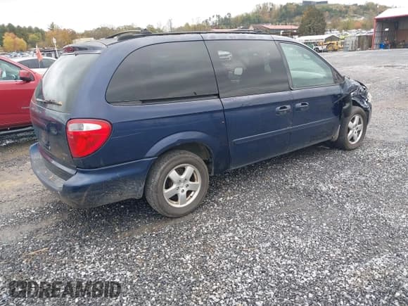 ✅ 2005 Dodge Caravan SXT • VIN: 2D4GP44LX5R491795 • Лот: 43524362. Опубликован ранее на IAAI с пробегом 156 003 миль. Бесплатный доступ к архиву аукционных продаж из США и подробный отчёт об истории автомобиля на DreamBid. Изображение 4.