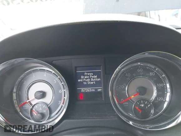 ✅ 2015 Chrysler Town & Country Touring L • VIN: 2C4RC1CG1FR561951 • Lot: 43686356. Wystawiony na IAAI z przebiegiem 157 263 mil. Bezpłatny archiwum sprzedaży aukcyjnych z USA i szczegółowy raport historii pojazdu na DreamBid. Zdjęcie 7.