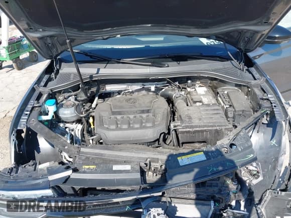 ✅ 2024 Volkswagen Tiguan SE R-Line Black • VIN: 3VV8B7AX9RM099771 • Lot: 42948635. Wystawiony na IAAI z przebiegiem 11 985 mil. Bezpłatny archiwum sprzedaży aukcyjnych z USA i szczegółowy raport historii pojazdu na DreamBid. Zdjęcie 10.