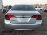 ✅ 2011 Honda Civic DX-VP • VIN: 19XFA1F32BE003426 • Lot: 43661930. Listed on IAAI with 122,432 mi. Free auction sales archive from the USA and detailed vehicle history report at DreamBid. Image 16.