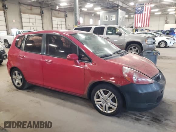 ✅ 2008 Honda Fit • VIN: JHMGD38468S067549 • Lot: 52233615. Listed on Copart with 229,311 mi. Free auction sales archive from the USA and detailed vehicle history report at DreamBid. Image 4.