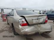 ✅ 2004 Toyota Camry LE • VIN: JTDBE32K640274741 • Лот: 43517408. Опубликован ранее на IAAI с пробегом 264 900 миль. Бесплатный доступ к архиву аукционных продаж из США и подробный отчёт об истории автомобиля на DreamBid. Изображение 3.