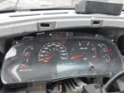 ✅ 2002 Ford F-350 XL • VIN: 1FTSW31F02EA12635 • Lot: 43752389. Wystawiony na IAAI z przebiegiem 236 445 mil. Bezpłatny archiwum sprzedaży aukcyjnych z USA i szczegółowy raport historii pojazdu na DreamBid. Zdjęcie 7.